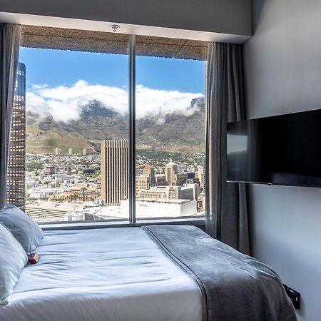 Stunning 1-Bedroom Apartment With Mountain Views Cape Town Exterior photo