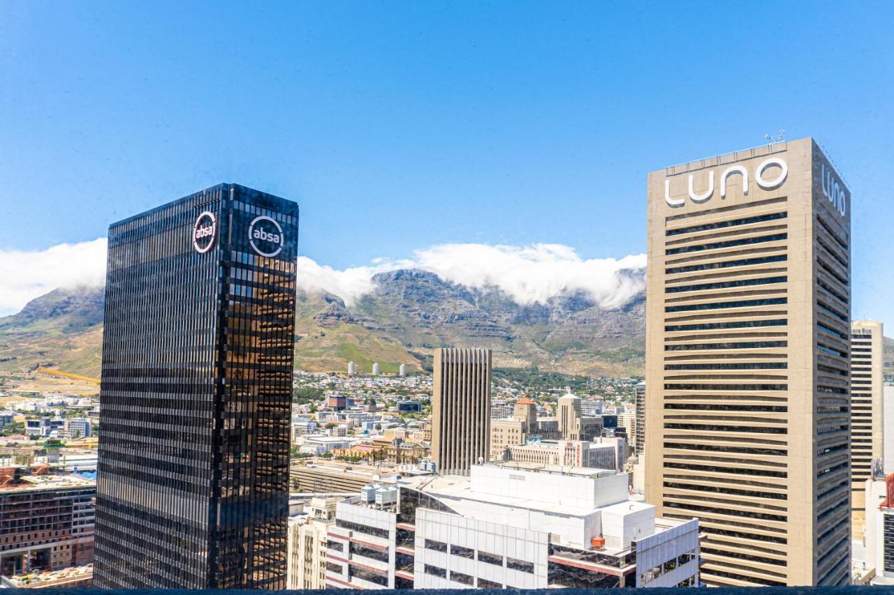 Stunning 1-Bedroom Apartment With Mountain Views Cape Town Exterior photo