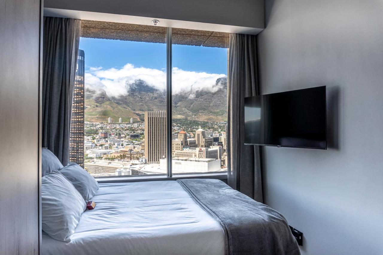 Stunning 1-Bedroom Apartment With Mountain Views Cape Town Exterior photo